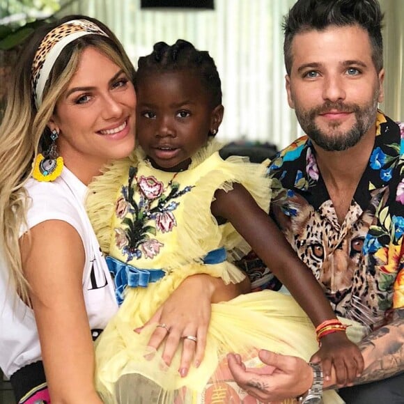 Títi, filha de Giovanna Ewbank e Bruno Gagliasso, está com 5 anos