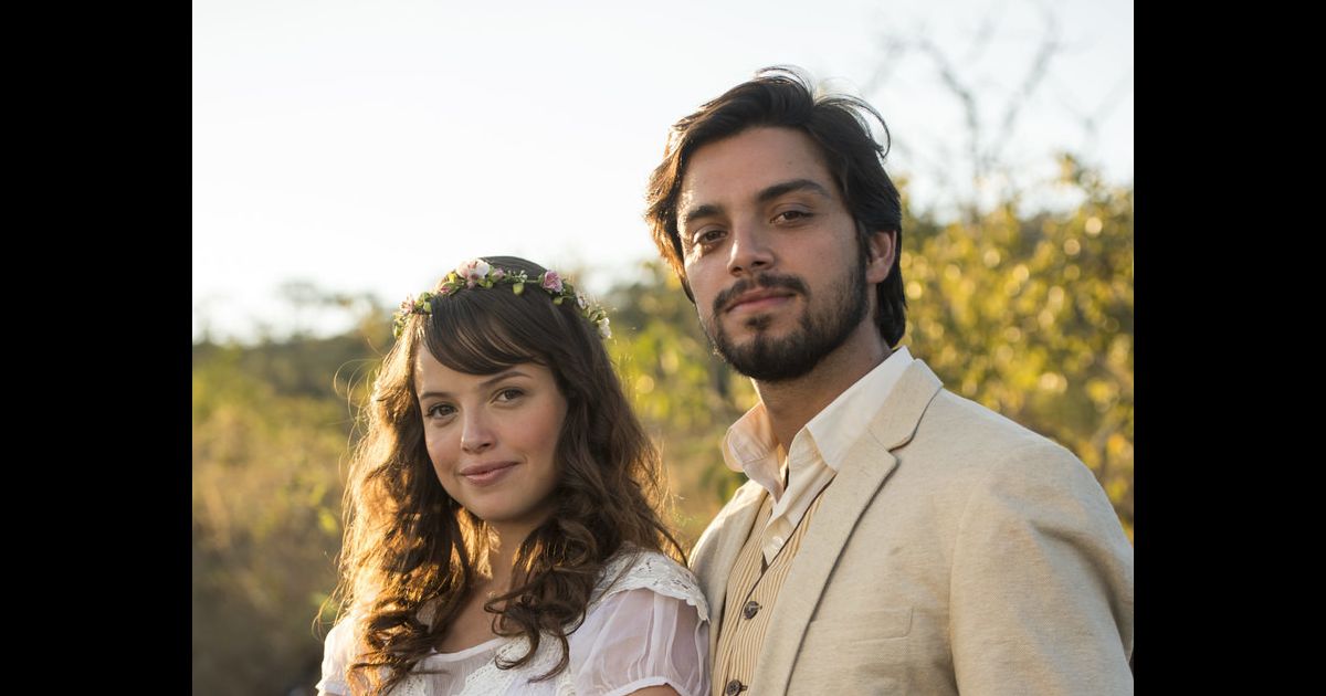 Rodrigo Simas e Agatha Moreira viveram um casal na novela 'Orgulho e ...