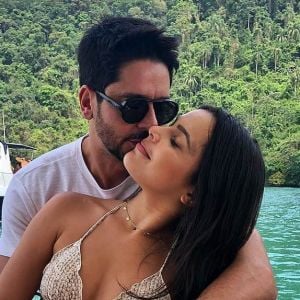 Emilly Araújo se declarou ao namorado, Paulo Simões, durante passeio pelo Ceará, nesta terça-feira, 20 de novembro de 2018: 'Enche meu coração de amor'