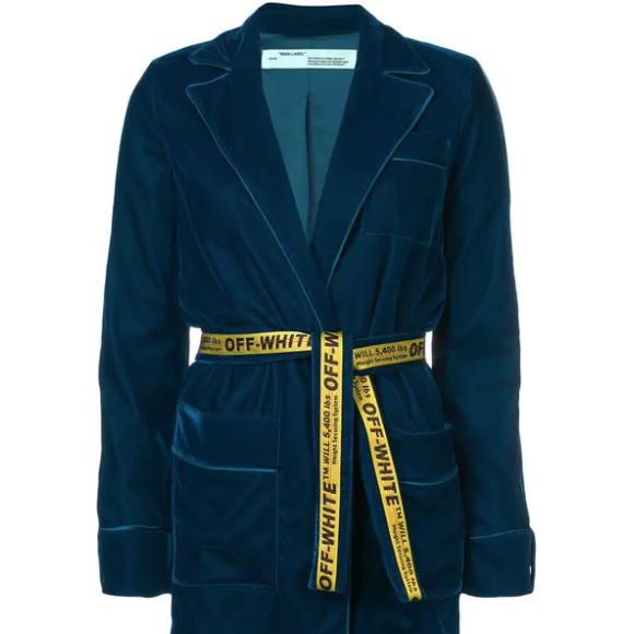 Bruna Marquezine usou blazer de veludo de R$ 11 mil da grife Off-White