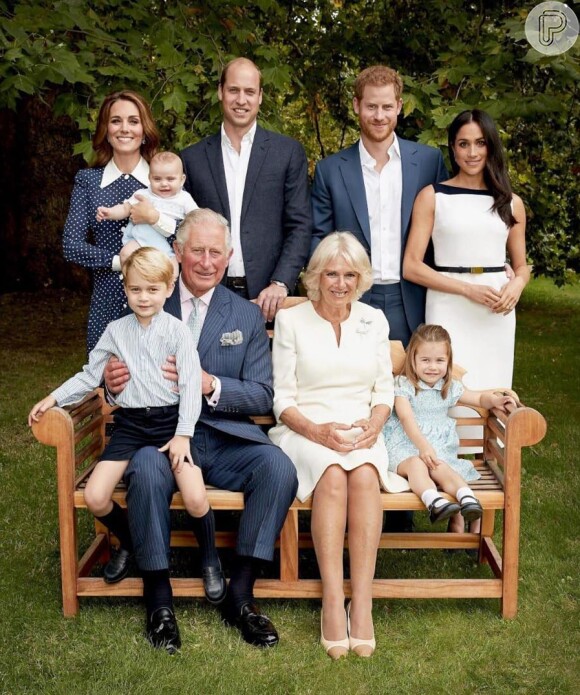 Filho de William e Kate Middleton, Louis usou look de R$ 262 em foto com a família