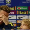 Neymar contou na legenda onde a partida do filho com amigos aconteceu: 'Futebol dentro de casa'