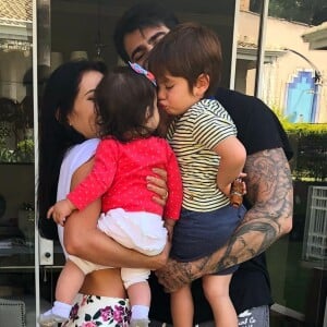 Adriana Sant'Anna é casada com ex-BBB Rodrigão, com quem tem dois filhos