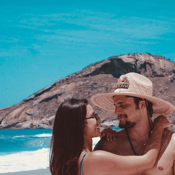 Yanna Lavigne se casou com Bruno Gissoni neste ano