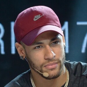 Neymar também mostrou um momento de carinho entre ele e o filho, Davi Lucca