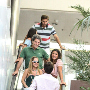 Apontado como novo namorado de Giulia Costa, Philippe Correia é produtor musical, DJ e tem 31 anos