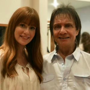 Marina Ruy Barbosa vai cantar com Roberto Carlos em especial da TV Globo