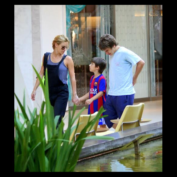 Carolina Dieckmann concilia gravações com o papel de mãe