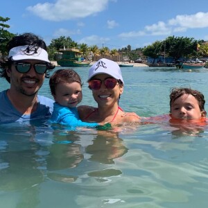 Patricia Abravanel não abre mão de momentos com a família