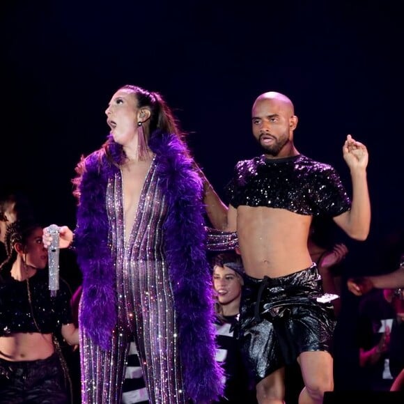 Ivete Sangalo fez ao todo quatro trocas de roupas para gravar seu novo DVD 'Live Experience'
