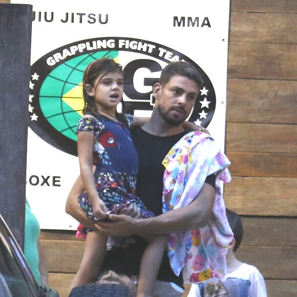Sofia, filha de Cauã Reymond, fará participação no filme 'Pedro', protagonizado pelo pai