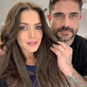 Thais Fersoza exibiu novo corte de cabelo no Instagram: 'Mais curto, mais leve, mais repicado e com mais volume!'