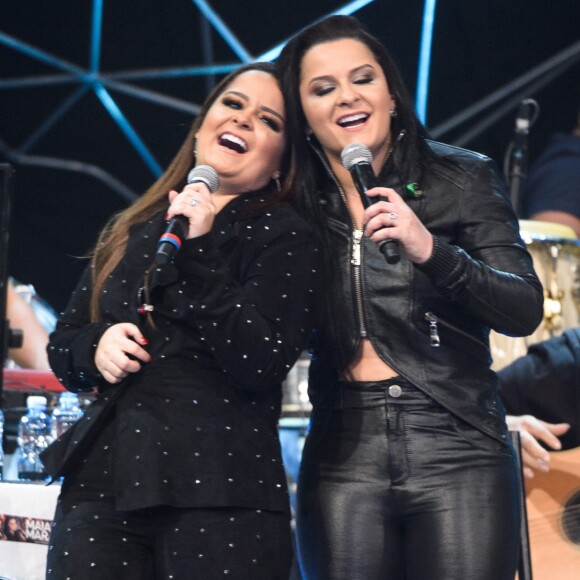 'Hoje está tão difícil de falar de amor. As pessoas começam apaixonadas umas pelas outras e depois viram um Zé Teló Só. Acho que por isso escolhi ficar sozinha', explica Maiara