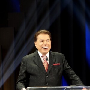 Silvio Santos vai ganhar uma cinebiografia em breve e Rodrigo Faro vai interpretá-lo
