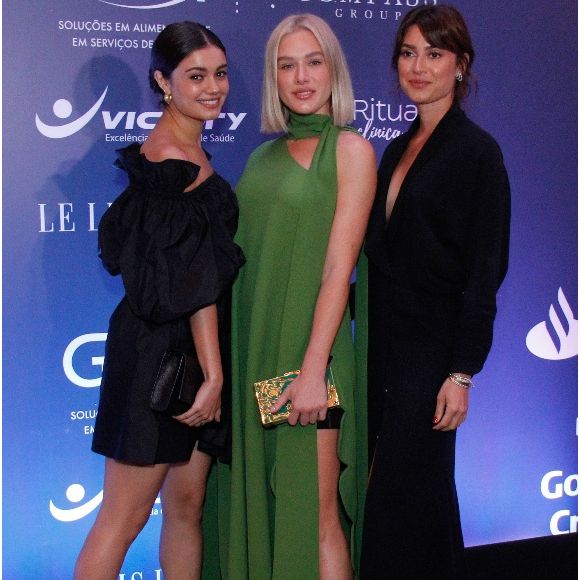 Fiorella Mattheis ganhou homenagem de Sophie Charlotte: 'No seu dia, comemoramos a sua vida, a sua jornada de aprendizado, celebramos o seu amadurecimento e, no seu caso, de flor, sempre vou lembrar em primaveras. Te amo e rezo pela sua saúde e alegria sempre! '