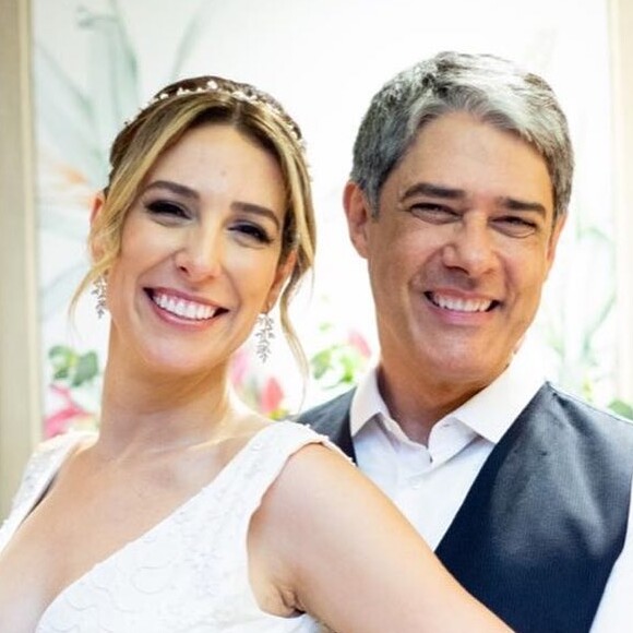 Discreto na web, Bonner posta fotos com Natasha Dantas no Valentine's Day, nesta quinta-feira, dia 14 de fevereiro de 2019