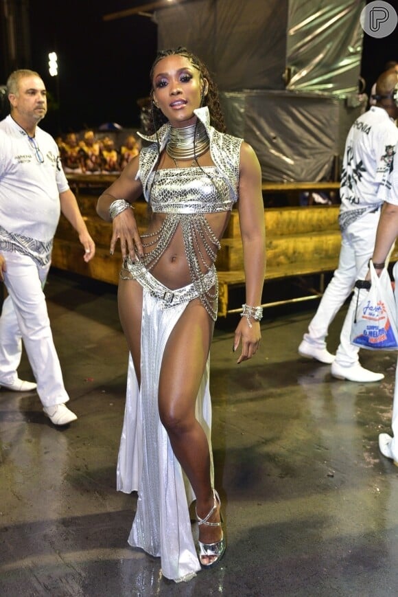 Érika Januza no ensaio de carnaval da escola de samba Vai-Vai, em São Paulo.