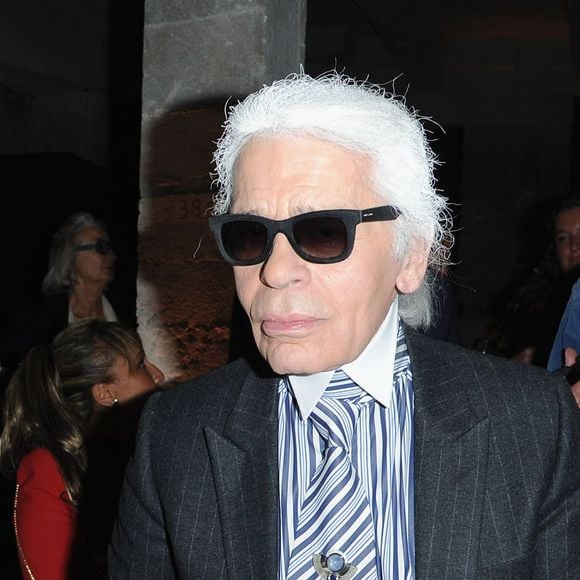 Karl Lagerfeld foi homenageado pela Chanel, marca onde trabalhou desde 1983