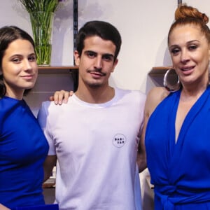 Claudia Raia, Enzo Celulari e Sophia Raia são seguidos por João Guilherme Silva no Instagram