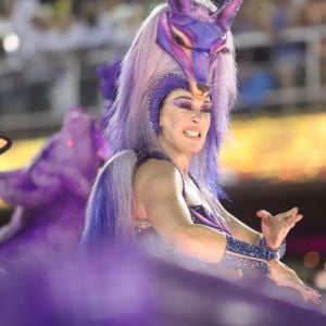 Claudia Raia arrasou em desfile na Beija-Flor, escola da qual é rainha, neste domingo, 3 de março de 2019