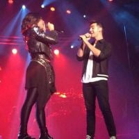 Demi Lovato canta 'This is Me' com o ex-namorado, Joe Jonas, em show