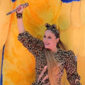 Claudia Leitte usou look animal print em seu último dia de carnaval 2019 em Salvador, na Bahia, nesta terça-feira, 5 de março de 2019
