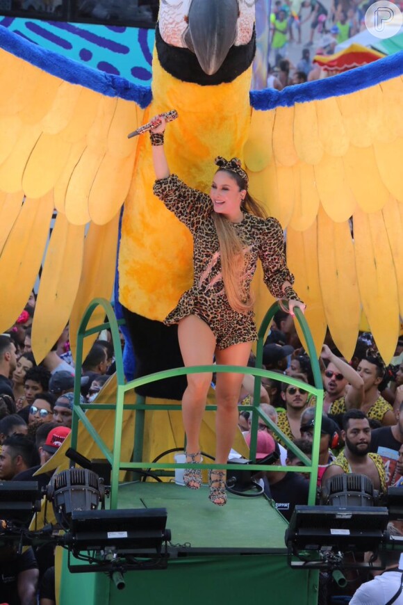 Claudia Leitte usou look animal print em seu último dia de carnaval 2019 em Salvador, na Bahia, nesta terça-feira, 5 de março de 2019