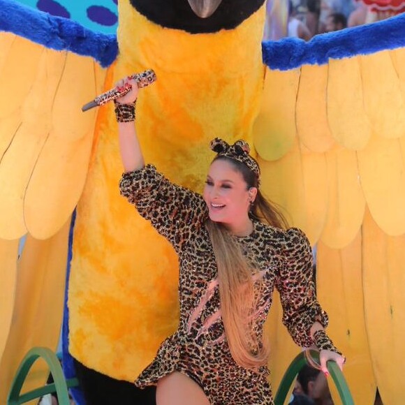 Claudia Leitte usou look animal print em seu último dia de carnaval 2019 em Salvador, na Bahia, nesta terça-feira, 5 de março de 2019