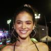 Bruna Marquezine começou curtindo o carnaval  em Salvador no bloco de Anitta