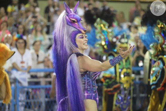 Mãe de Sophia Raia, Claudia Raia desfilou pela Beija-Flor de Nilópolis no Carnaval do Rio de Janeiro