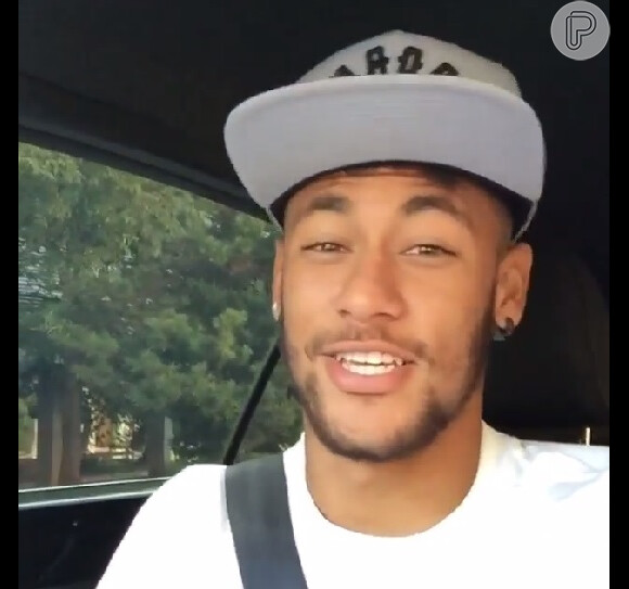 Neymar compartilha vídeo em que canta pagode e divide opiniões de fãs: 'Lindo', 'vergonha cantando'