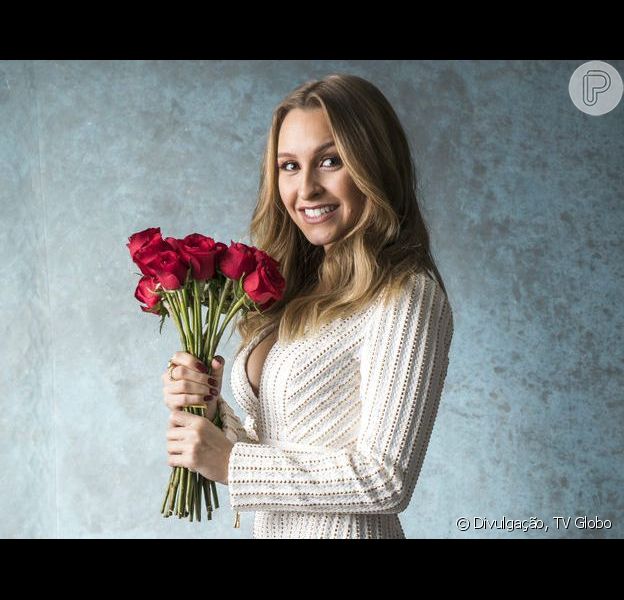 Carla Diaz Faz Registro De Foto Com Barriga De Gravidez No Instagram Confira Purepeople