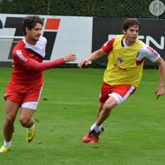 O meio-campo Kaká e o atacante Alexandre Pato jogam juntos no São Paulo