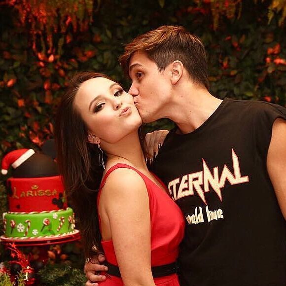 Larissa Manoela e Leo Cidade são namorados