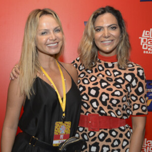 Antes do show, Eliana posou para uma foto com a promoter Carol Sampaio