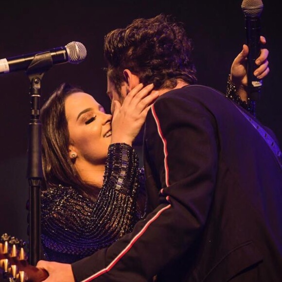 Maiara e Fernando Zor assumiram o romance, mas preferem não rotular a relação como namoro