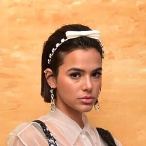 Bruna Marquezine reagiu e foi apoiada após críticas por conta do seu cabelo: 'Só a opinião dela importa'