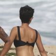 Beatriz Damini gravou, de biquíni, cenas de 'Malhação: Toda Forma de Amar' na praia da Macumba, Zona Oeste do Rio de Janeiro