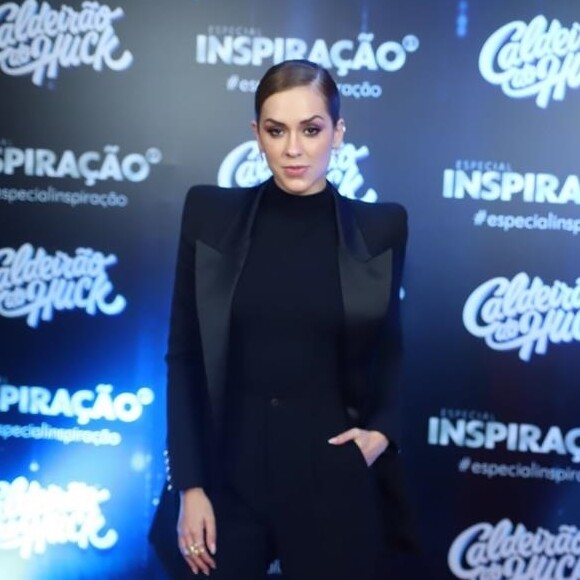 Sophia Abrahão apostou na trend da alfaiataria para a gravação do 'Inspiração', um especial do Caldeirão do Huck