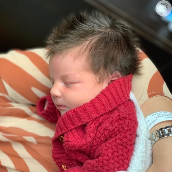Filho caçula de sertanejo Matheus nasceu em março de 2019
