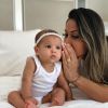 Mayra Cardi encantou seguidores ao compartilhar foto com a filha, Sophia