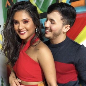 Mileide Mihaile assumiu namoro com cantor de forró Wallas Arrais