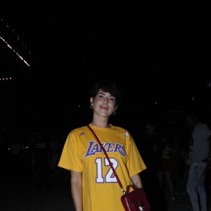 Fernanda Paes Leme no show da banda Los Hermanos no Maracanã