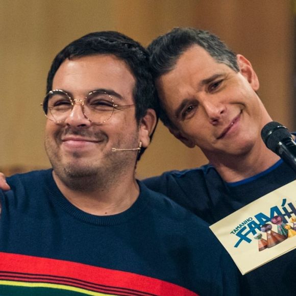 Marcio Garcia defendeu Luis Lobianco após crítica de telespectador por beijo do ator no marido: 'Paz, amor, tolerânica'