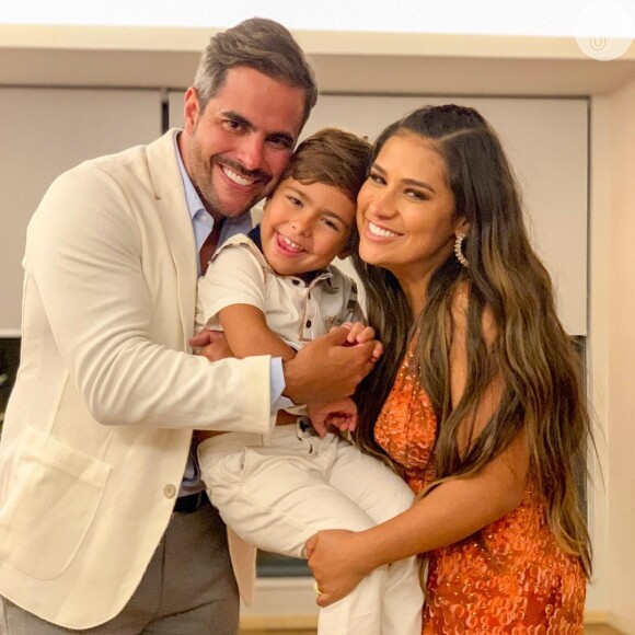 Simone, o marido, Kaká Diniz, e o filho, Henry, sempre protagonizam momentos em família divertidos nas redes sociais