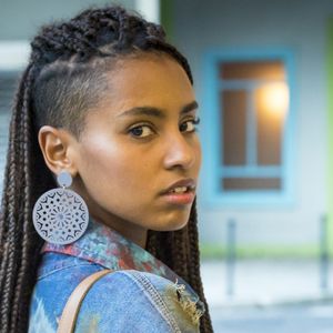Jaqueline (Gabz) não vao aceitar conversar com César (Tato Gabus Mendes) nos próximos capítulos da novela 'Malhação: Toda Forma de Amar'.