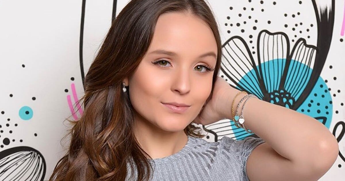 Larissa Manoela se pronuncia sobre vídeo atribuído a ela: 'Nojento e fake news' - Purepeople