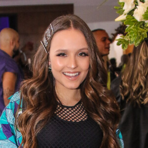 Larissa Manoela comemorou a marca de 22 milhões de seguidores em rede social
