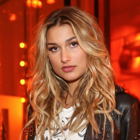 Sasha é a estrela do clipe 'Dvicio', gravado no Rio de Janeiro: 'Foi uma experiência nova, nunca tinha feito nada assim'