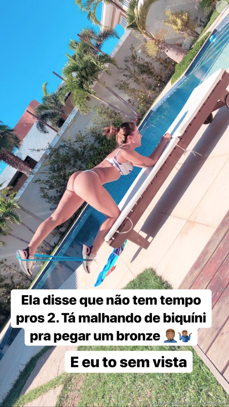 Anitta Malha De Biquíni E Tênis à Beira Da Piscina Purepeople